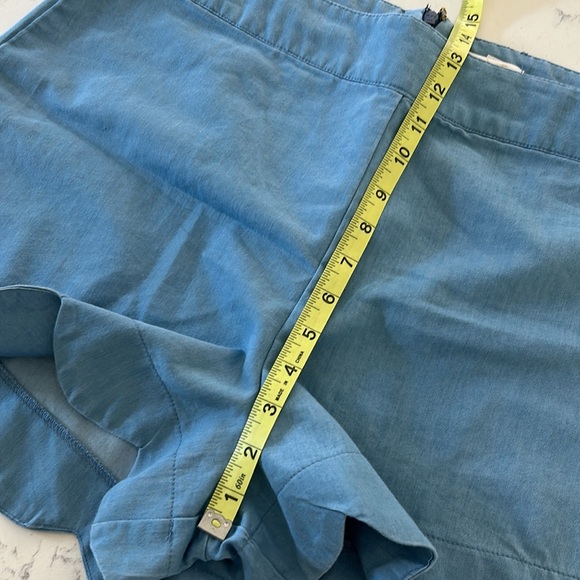 EUC Mud Pie Scallop Shorts - Picture 7 of 8